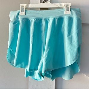 Lululemon Find Your Pace High-Rise Lined Shorts - Size 6